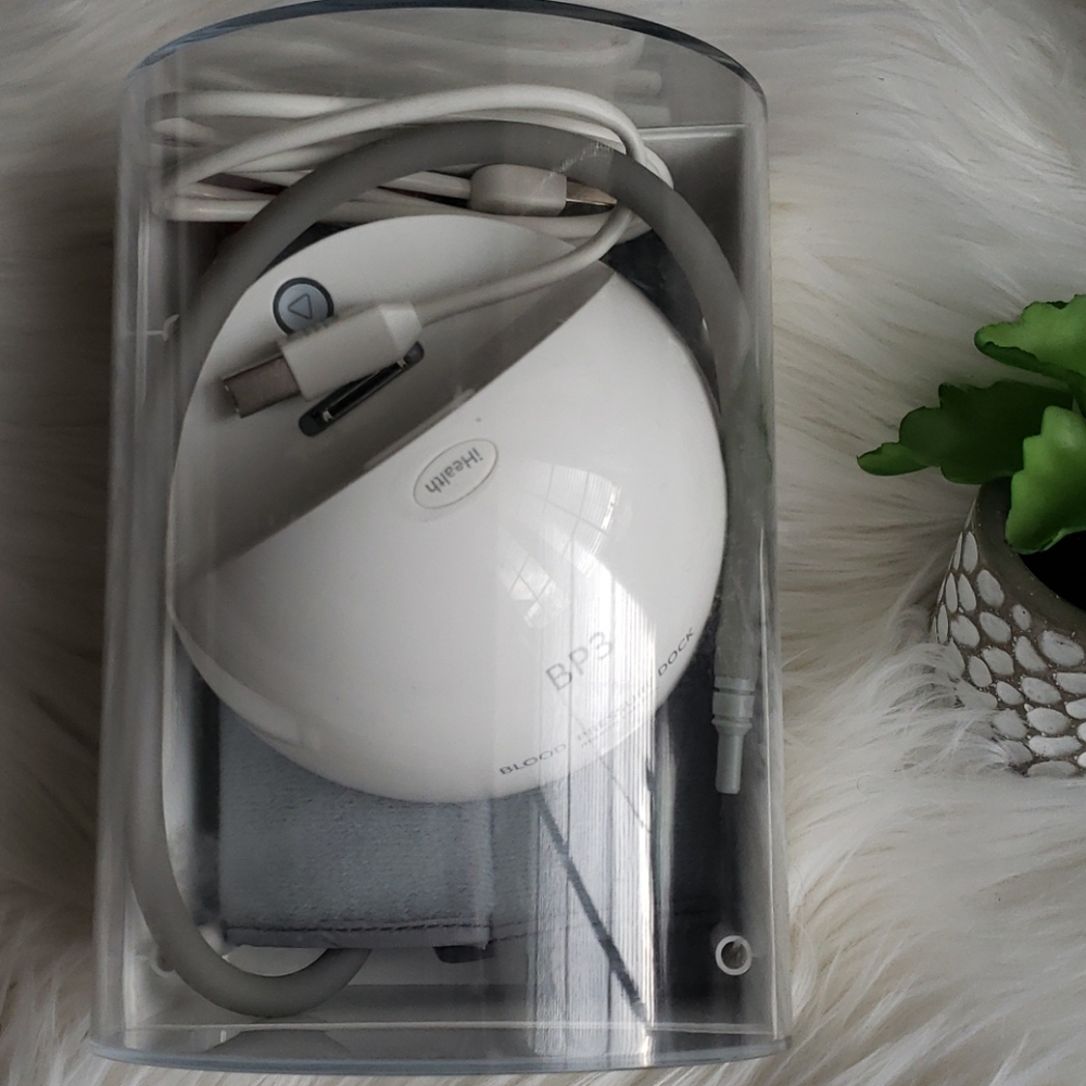 iHealth White Blood Pessure BP3 Dock